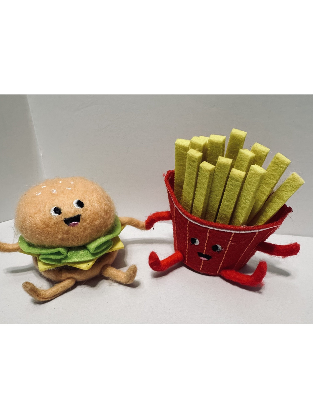 Sun Squad Felt Duo Burger & Fries Summer 2025 Cute Figures holding hands toy